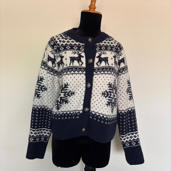 Old Navy Snowflake Reindeer Christmas Fair Isle Navy Cardigan - Picture 1 of 5